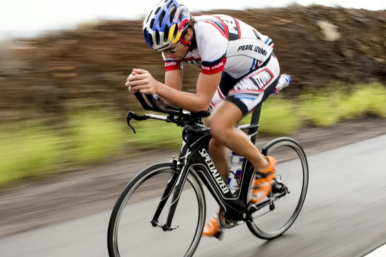 Jesse Thomas in full race mode, pushing hard on his bike.